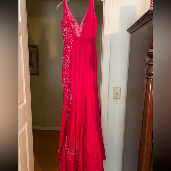 Jovani Pageant Dress Size 6 - Picture 2 of 4